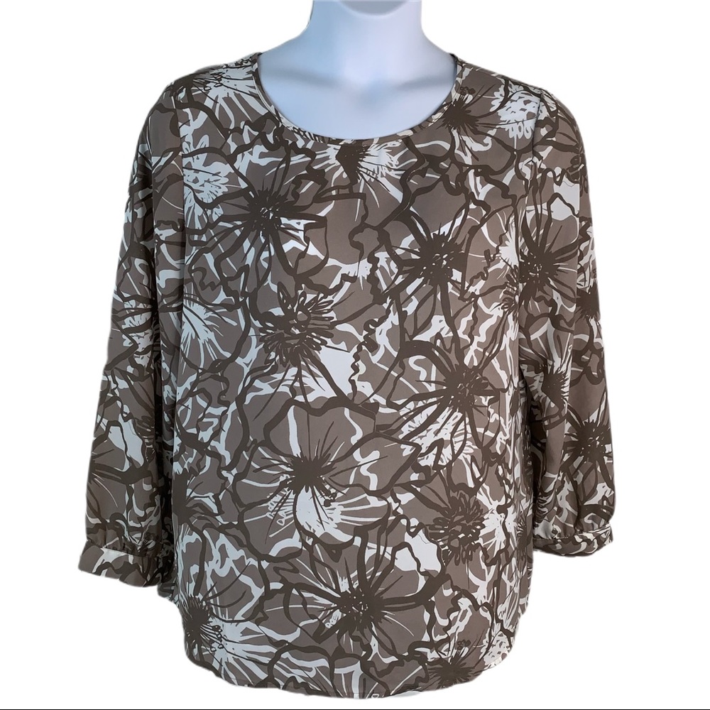 CHICO’S Brown & Cream Floral Blouse
